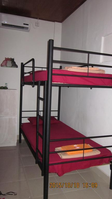 Bali Semesta Hostel Kuta  Room photo
