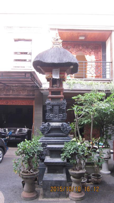 Bali Semesta Hostel Kuta  Exterior photo