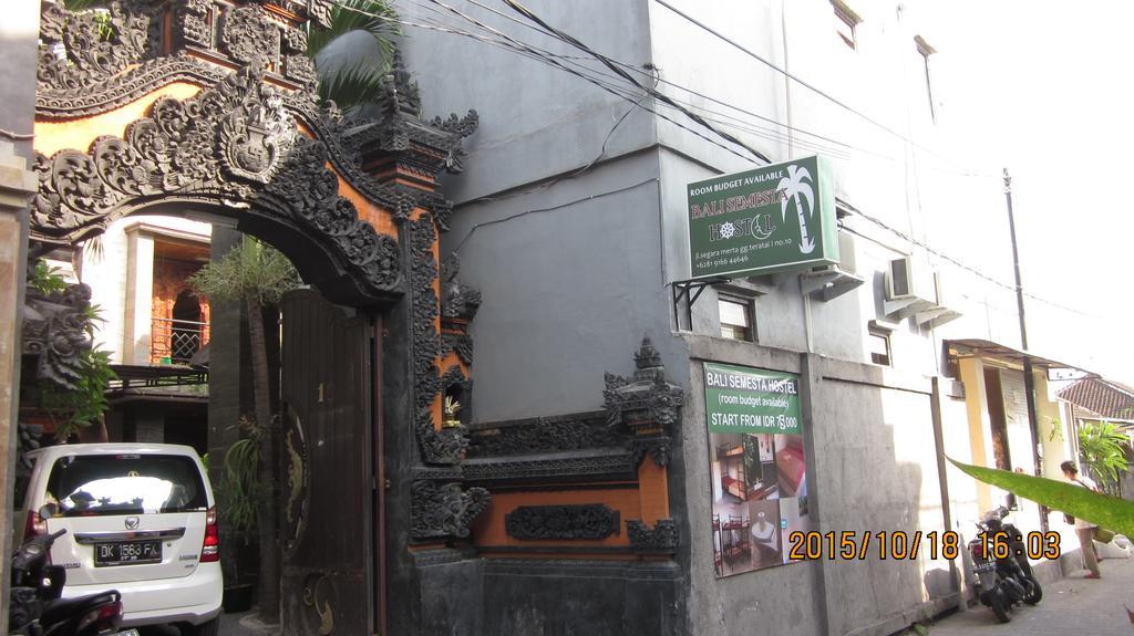 Bali Semesta Hostel Kuta  Exterior photo