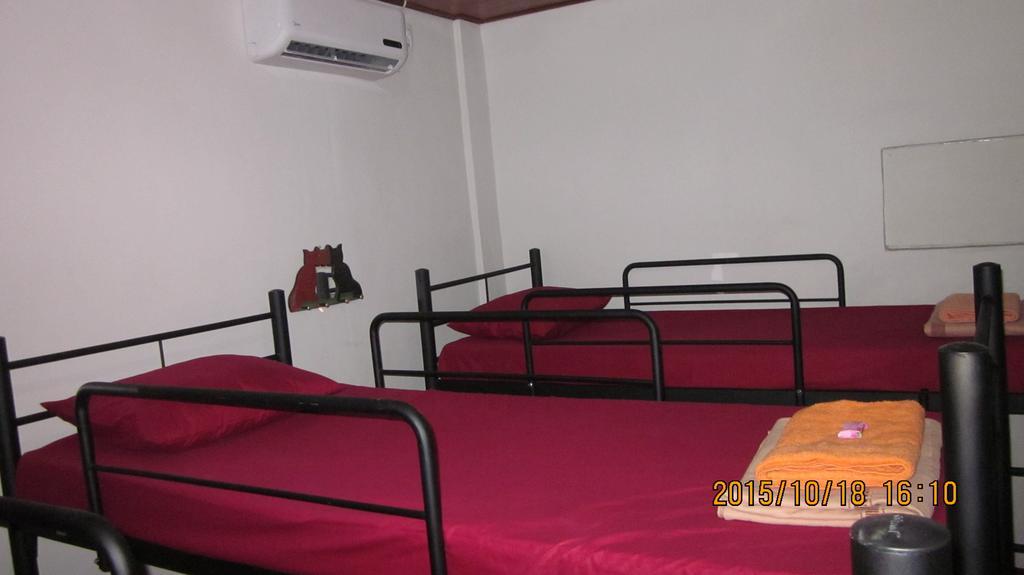 Bali Semesta Hostel Kuta  Room photo